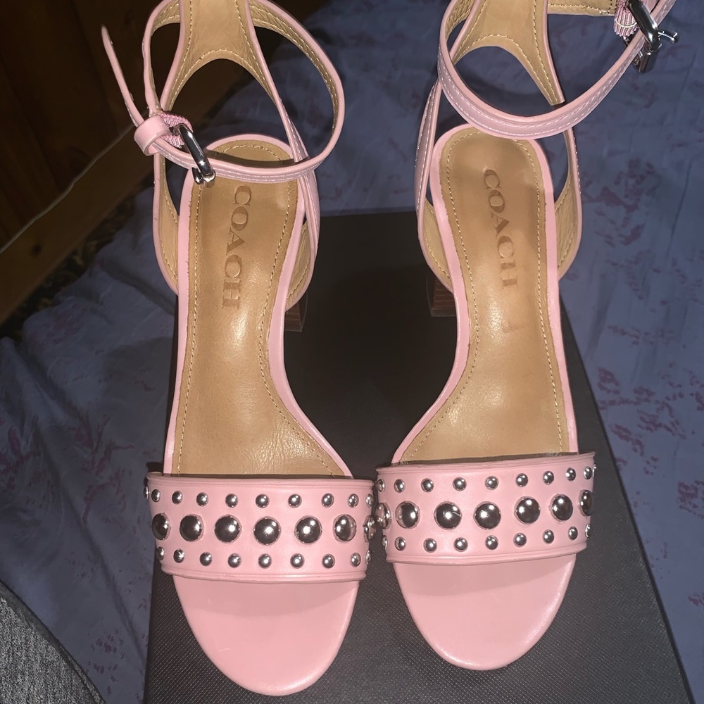 Pink coach sandals - Picture 3 of 4